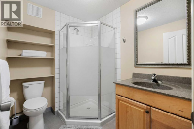 Sundance House for sale: 5 bedroom 2,488 sq.ft. (Listed 2026-04-14)
