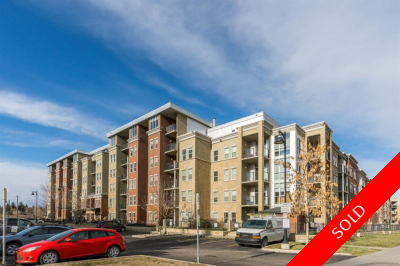 Lake Bonavista Apartment for sale: 2 bedroom 746.19 sq.ft. (Listed 2021-11-14)