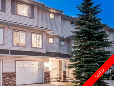 Country Hills Townhouse for sale: Chelsea Station 3 bedroom Laminate Floors, Plush Carpet 1,254 sq.ft. (Listed 2017-05-03)