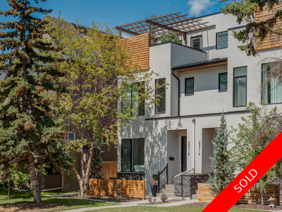WEST HILLHURST Townhouse for sale: 2 + Loft 2,127 sq.ft. (Listed 2015-07-22)