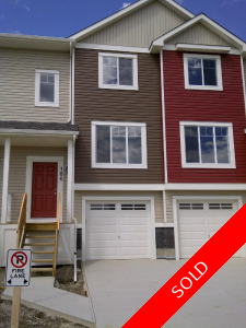 PANORAMA HILLS Condominium: WILDSTONE 3 bedroom