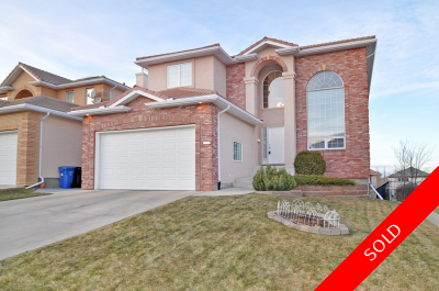 HAMPTONS Residential Detached Single Family for sale: 6+DEN 2,723 sq.ft. (Listed 2011-11-23)